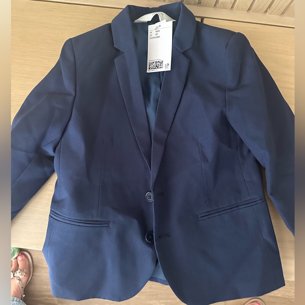 H & M suit jacket 5T